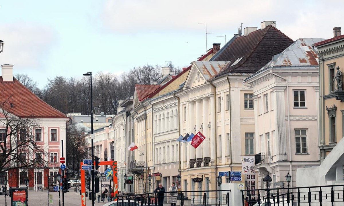 Raekoja plats 14 hoone Tartu ajaloolises kesklinnas